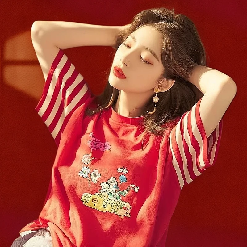 洋气独特超好看别致绝美漂亮小上衣多巴胺西瓜红印花短袖t恤女夏