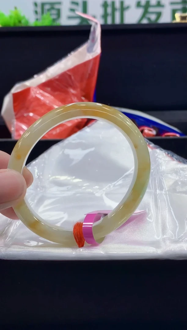未镶嵌手镯翡翠翡翠手镯