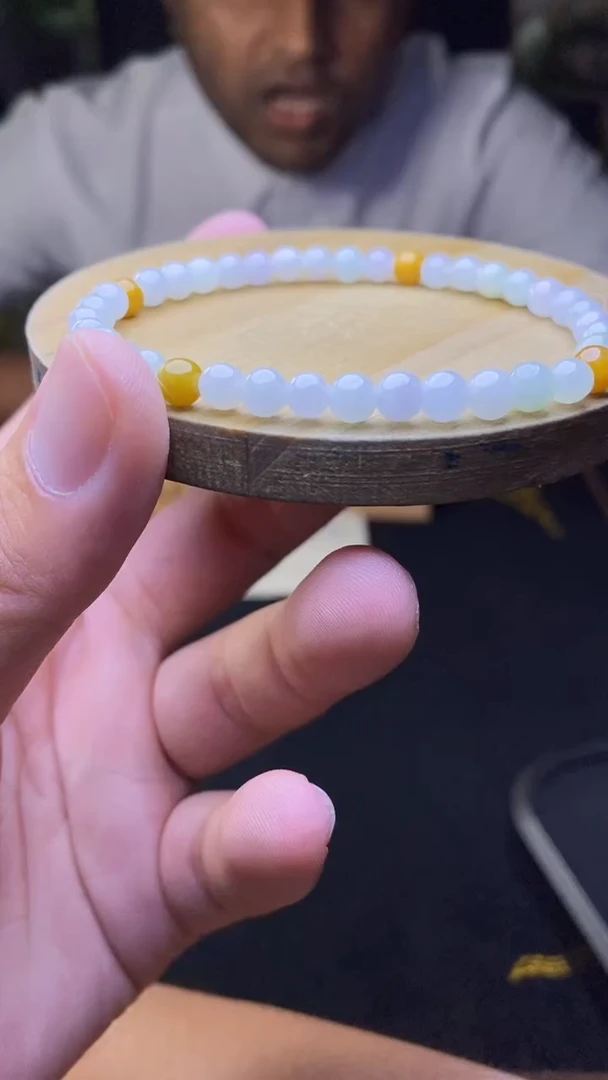 未镶嵌手串翡翠天然缅甸A货翡翠，多样性发货，拍一发一