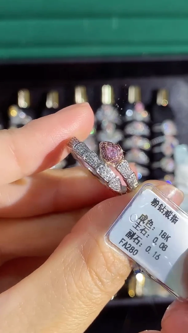 18K金镶嵌戒指钻石幸****人51