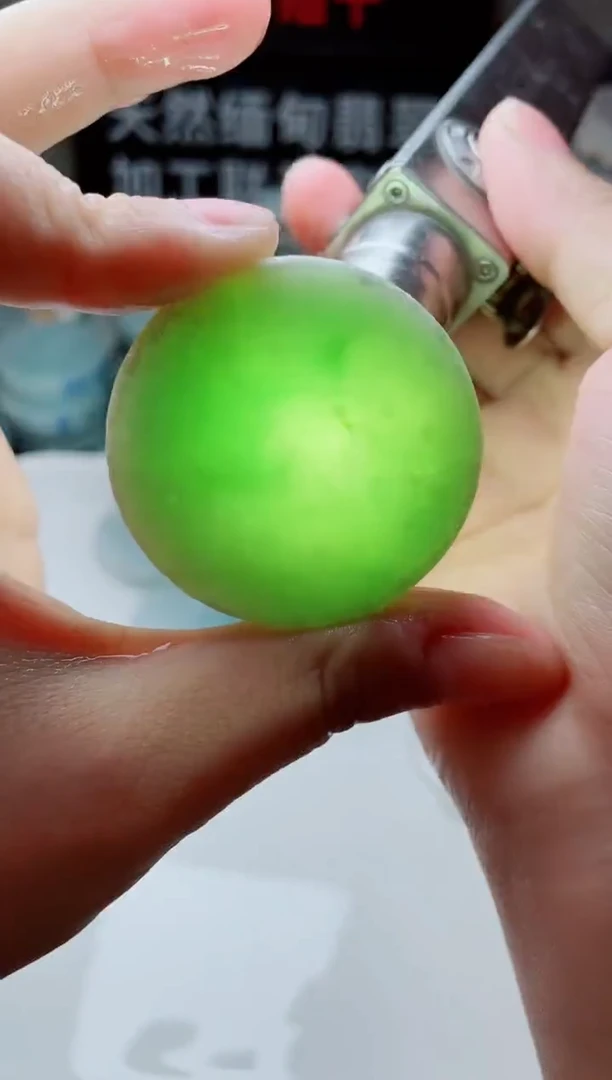 翡翠未镶嵌颈饰2959......