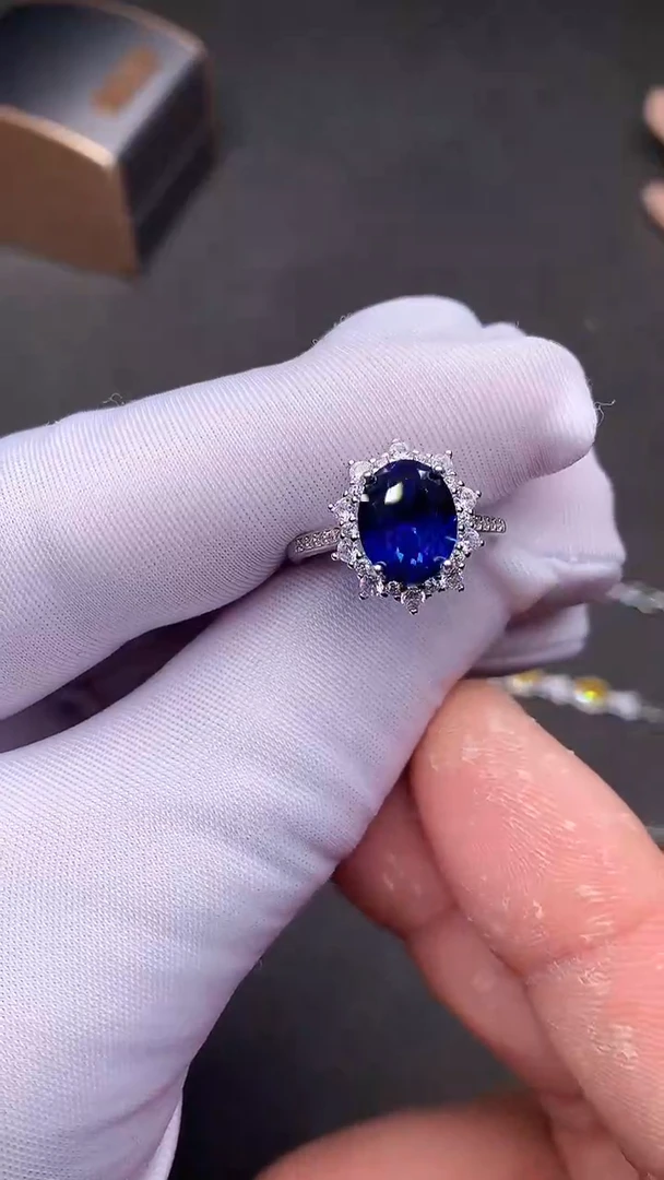 【闪购商品】蓝宝石戒指银S925镶嵌.......