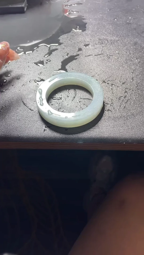 未镶嵌手镯定制翡翠夏****?DDJ471914