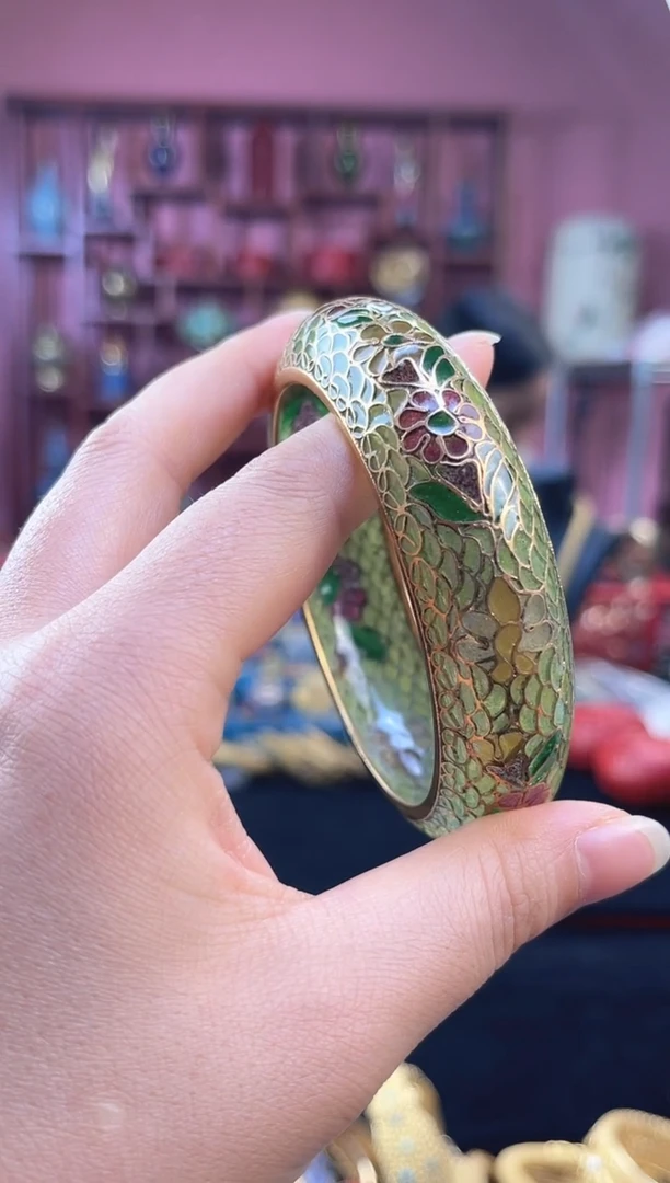 非遗技艺景泰蓝脱胎手镯 淡绿