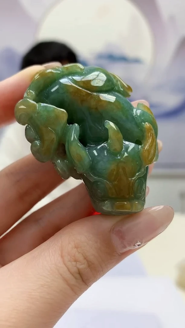 【闪购商品】定制翡翠未镶嵌4925jw-毛货挂件83