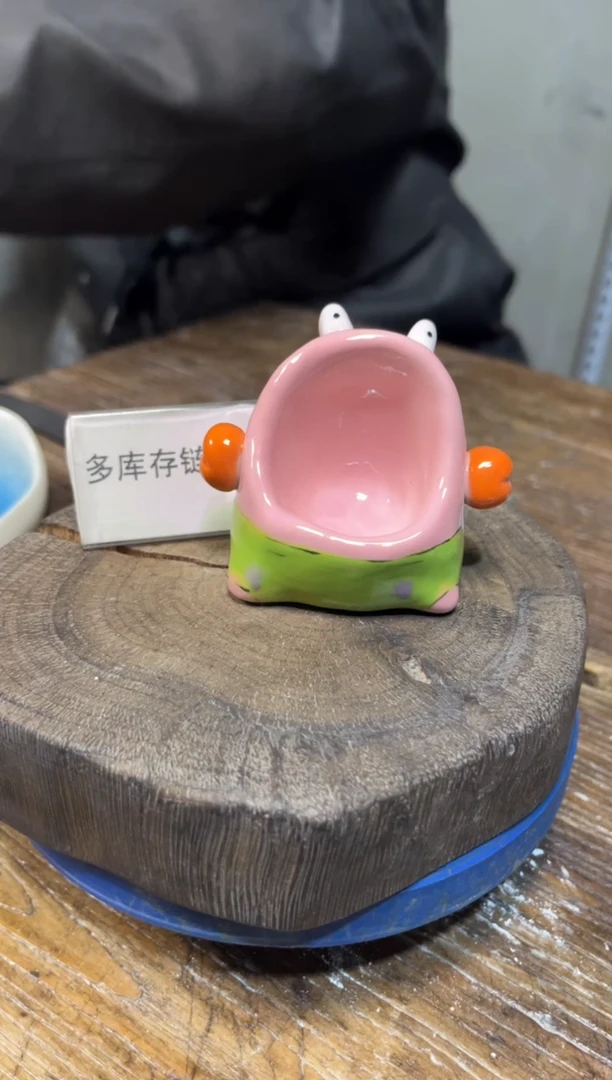 44手绘釉下彩微瑕陶瓷