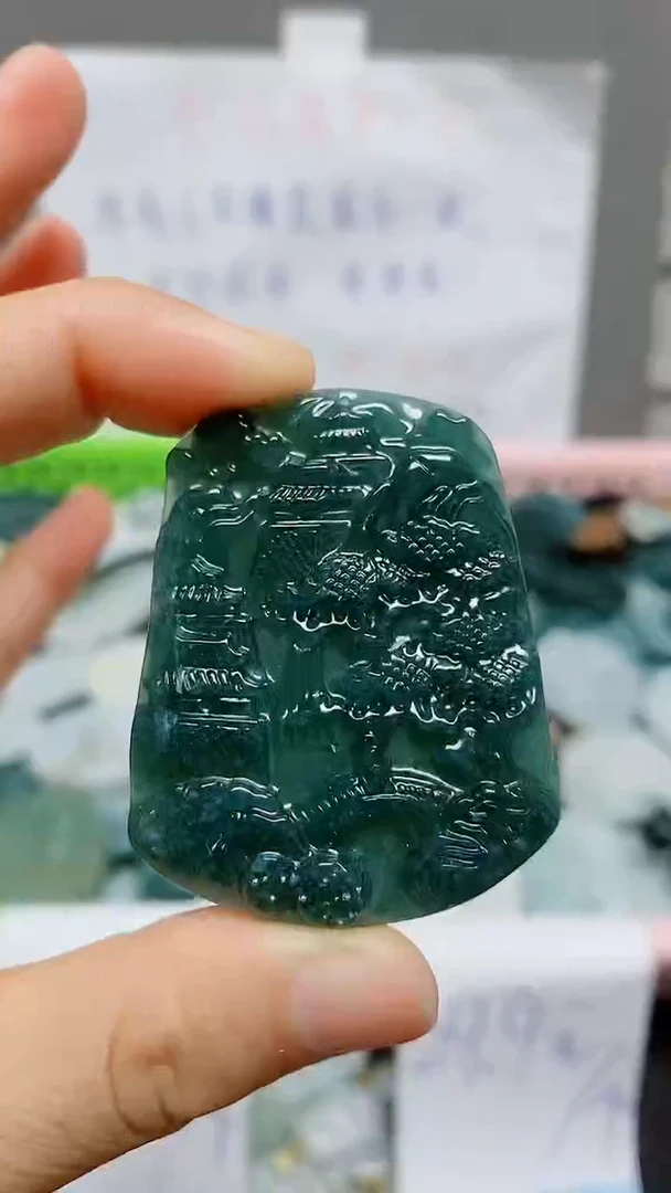 【闪购商品】翡翠颈饰未镶嵌天然翡翠A货