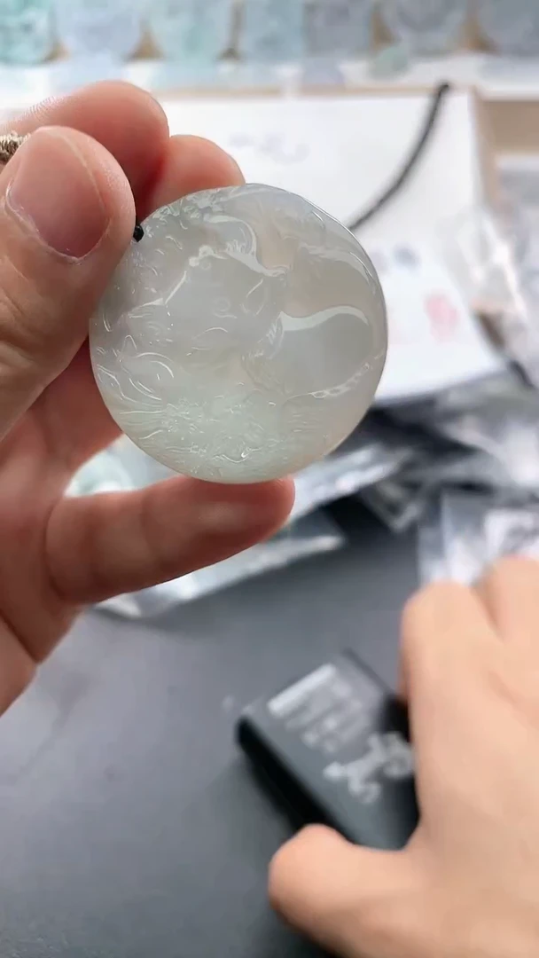 翡翠未镶嵌颈饰2025/6/11/66