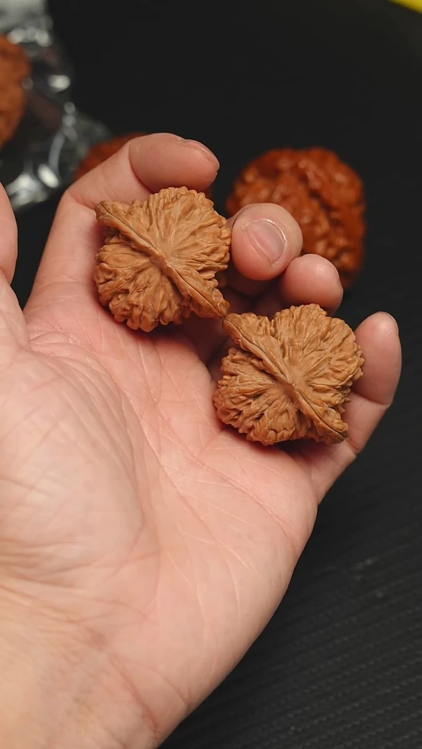 吊坠文玩核桃43 小楼楼