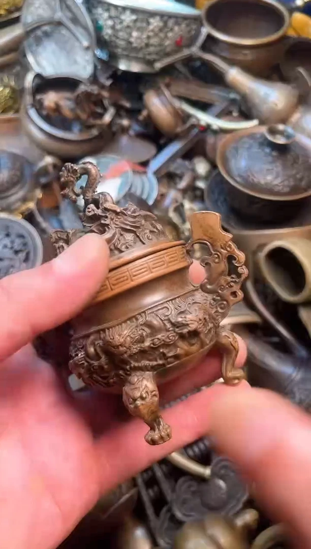 精美铜器点击下单