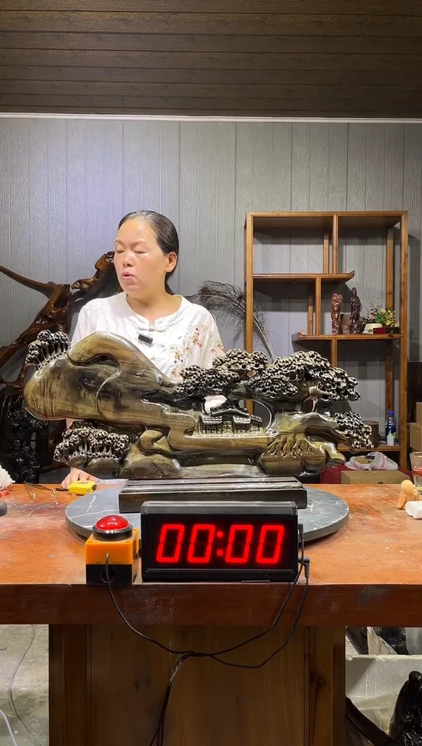 金丝楠富****生倒流香摆件