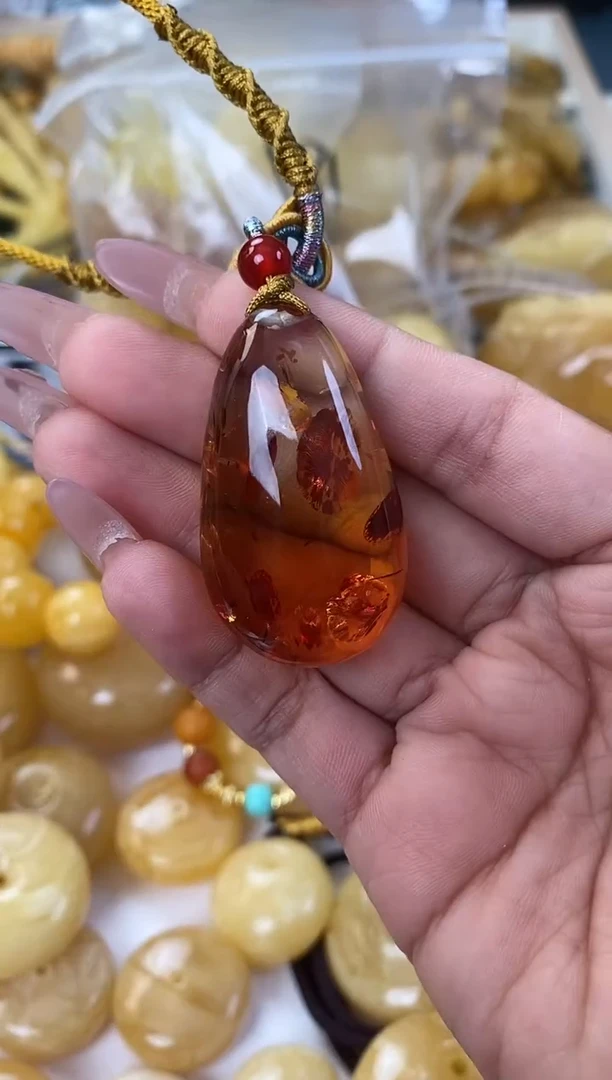 未镶嵌琥珀裸石天然琥珀蜜蜡