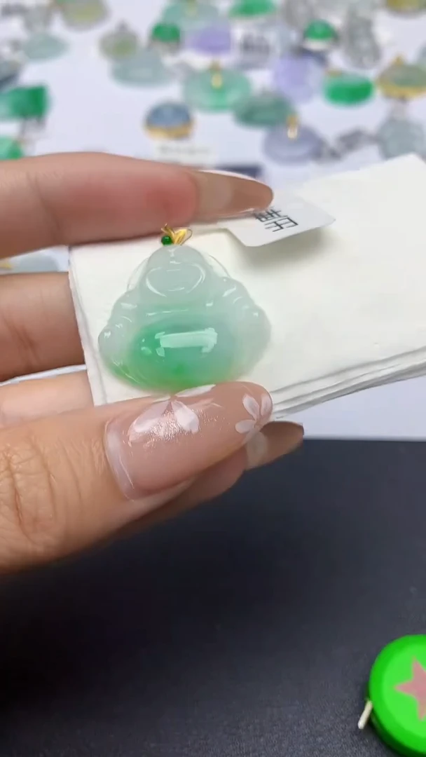 颈饰18K金镶嵌翡翠天然缅甸a货翡翠百元以上9元证书费自理