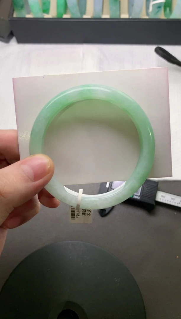 未镶嵌手镯翡翠56.4*12*7.3