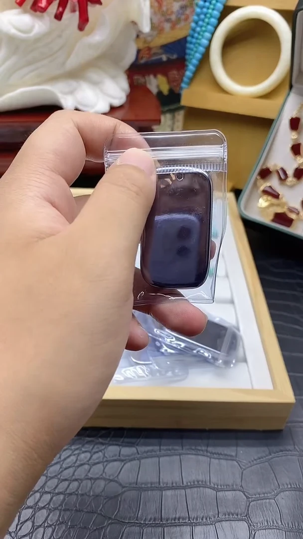 查罗石合金新款赫兹长方牌吊坠