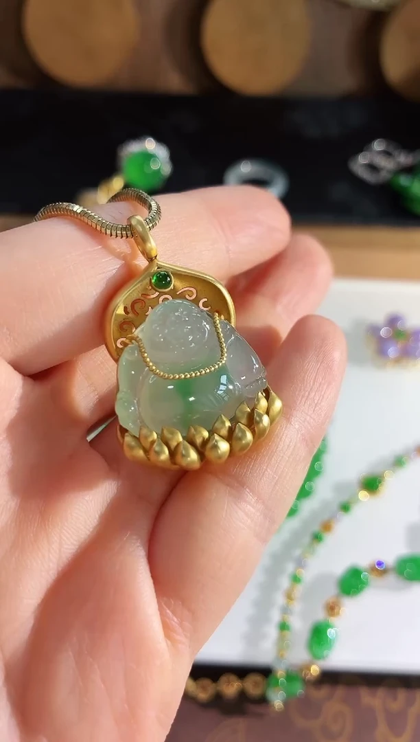 翡翠18K金镶嵌吊坠(不含链)吊坠