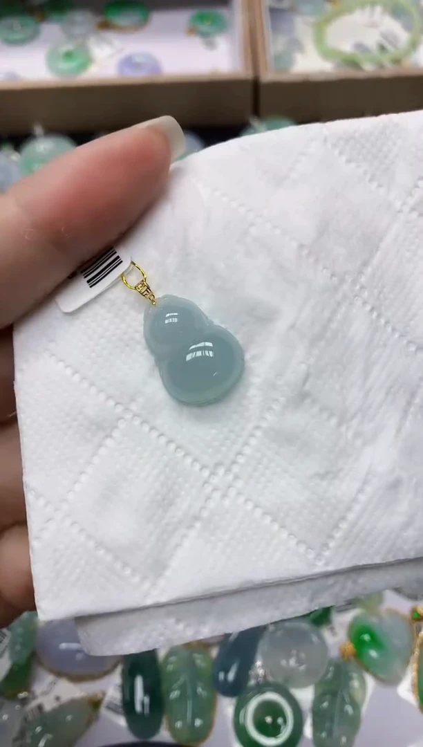 颈饰18K金镶嵌翡翠11111111111111