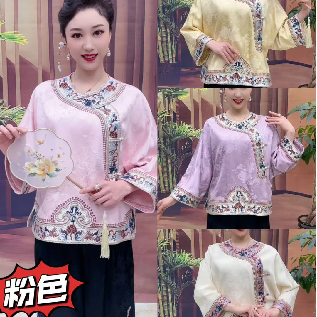 86158复古缎面刺绣提花格格服上衣