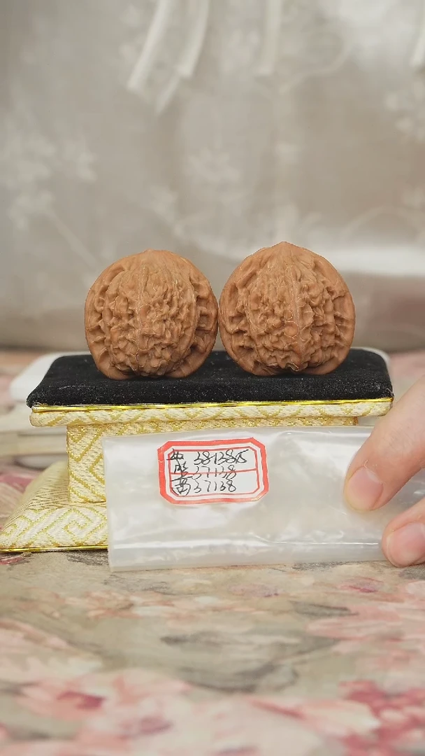 把件文玩核桃一代望月