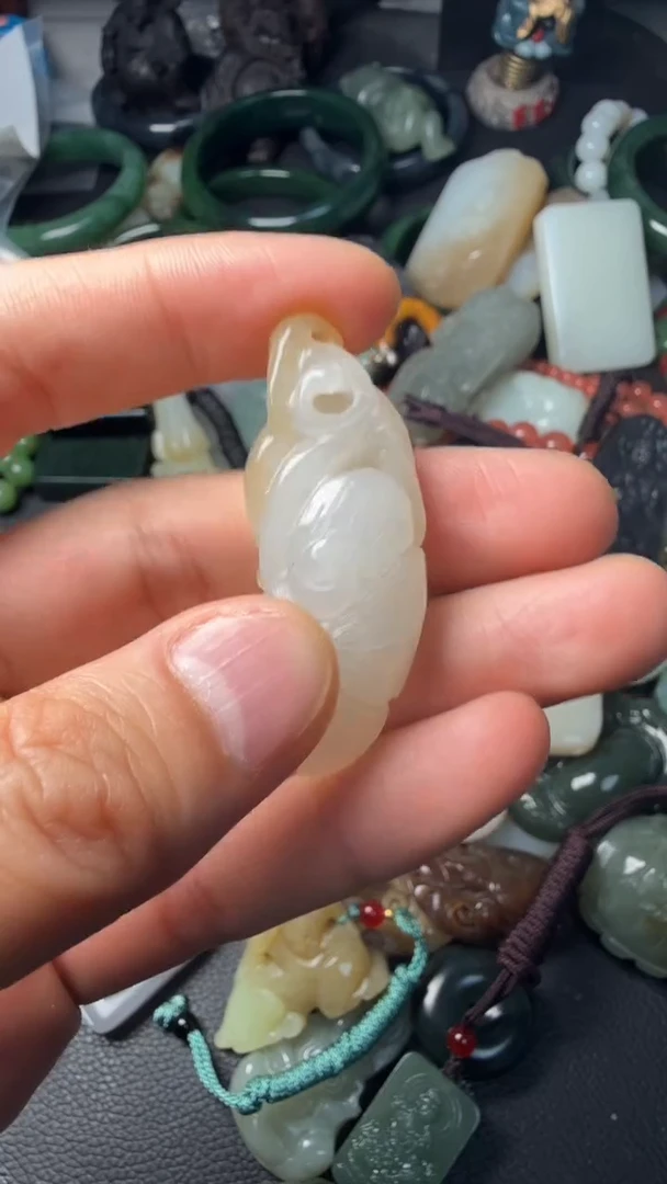 颈饰未镶嵌和田玉010