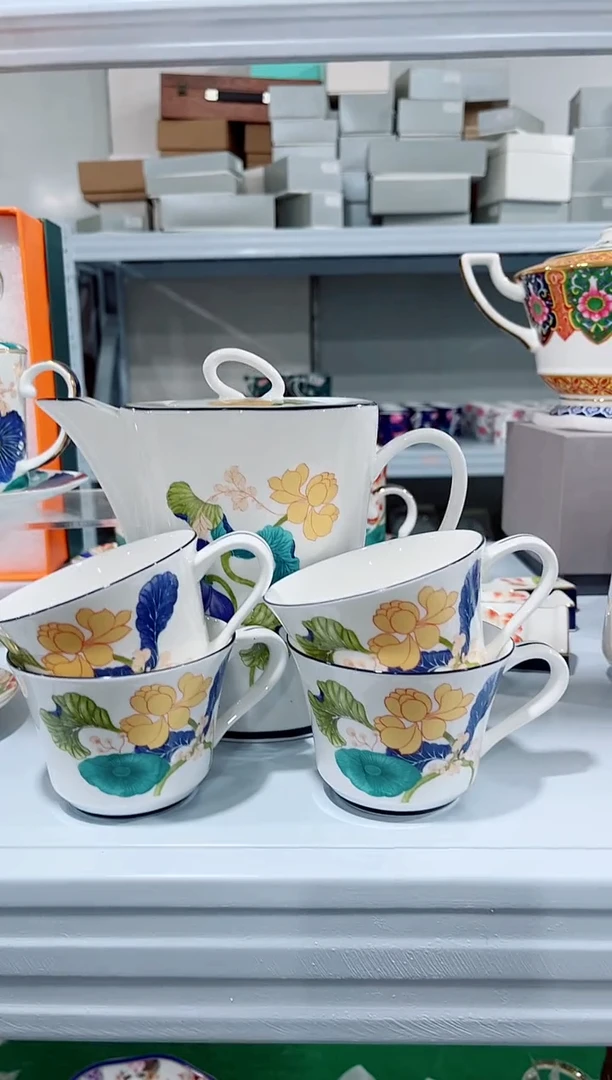 新骨瓷日用陶瓷（简装）一壶四杯