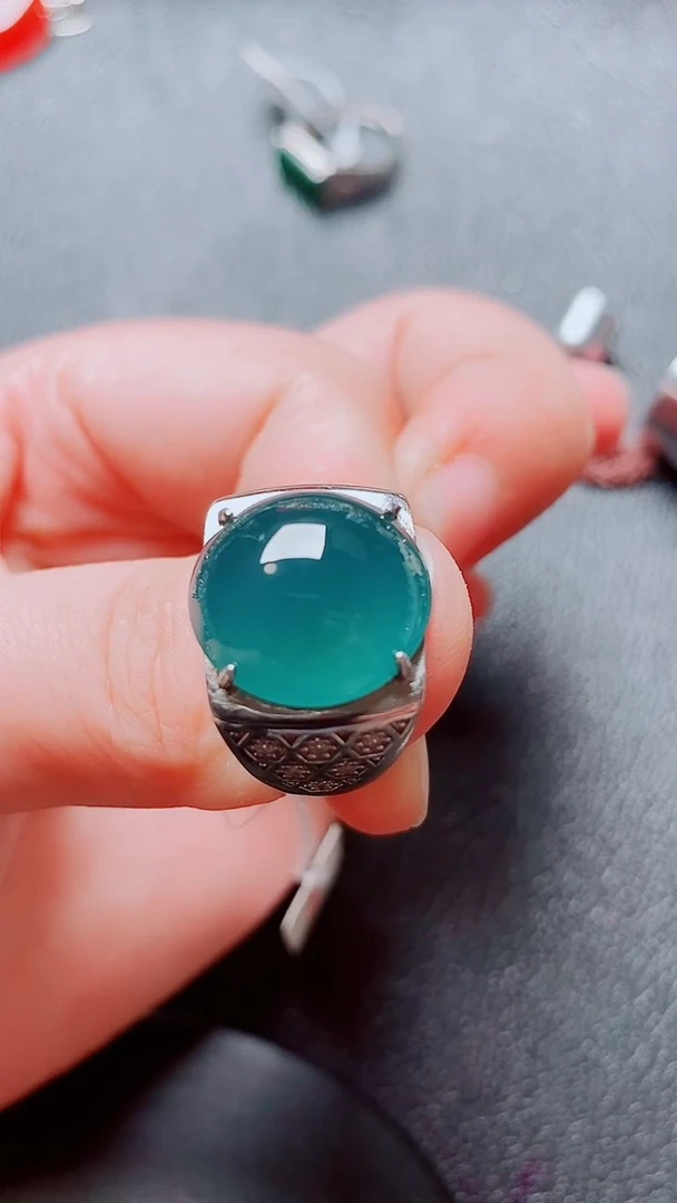 翡翠戒指银S925镶嵌翡翠