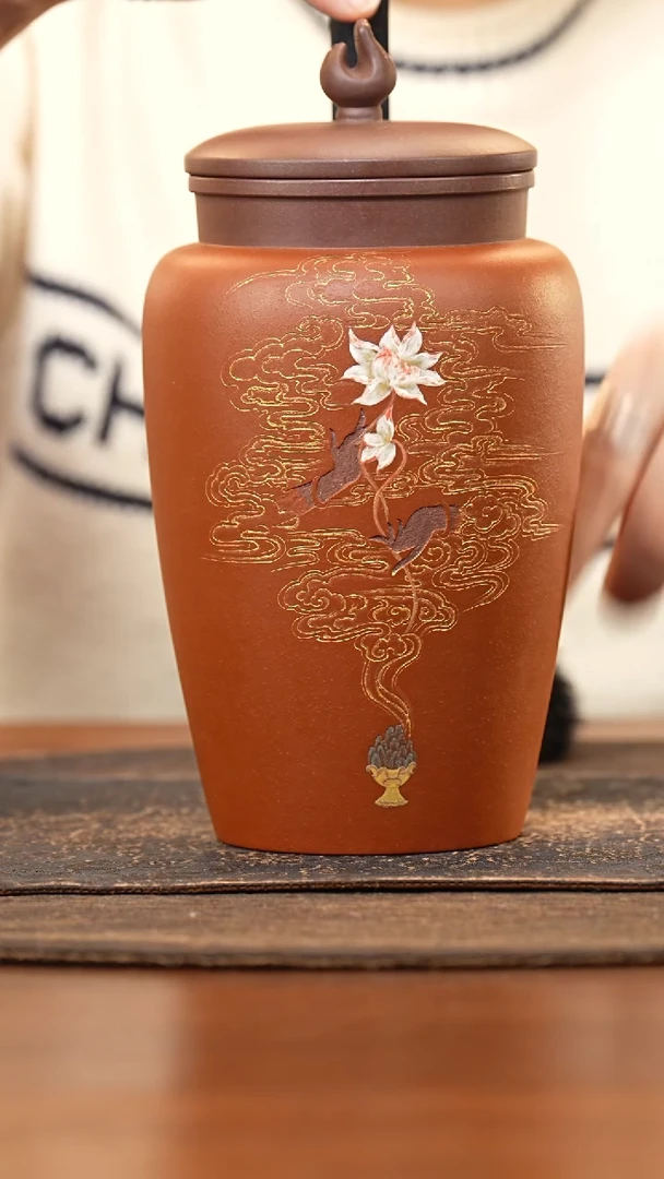 紫砂茶叶罐佛手钮长罐朱泥刻祥云泥绘香炉荷花