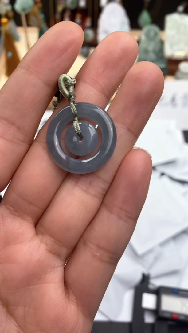 【闪购商品】翡翠颈饰未镶嵌子母扣