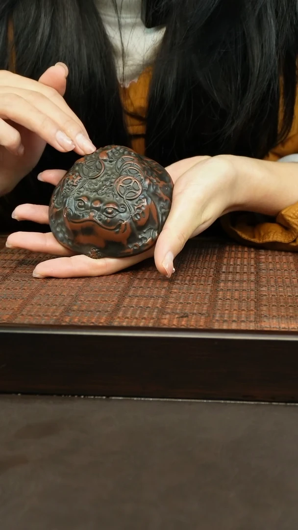 【闪购商品】坭兴陶纯手工金蟾杯50cc