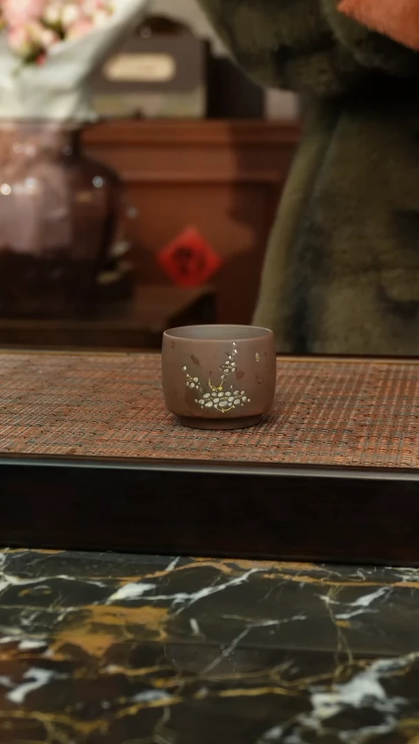 【闪购商品】坭兴陶梅花刻绘主人杯