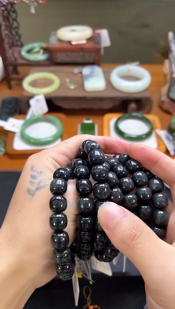 未镶嵌手串和田玉卡12若羌青花 老型 多样性发一