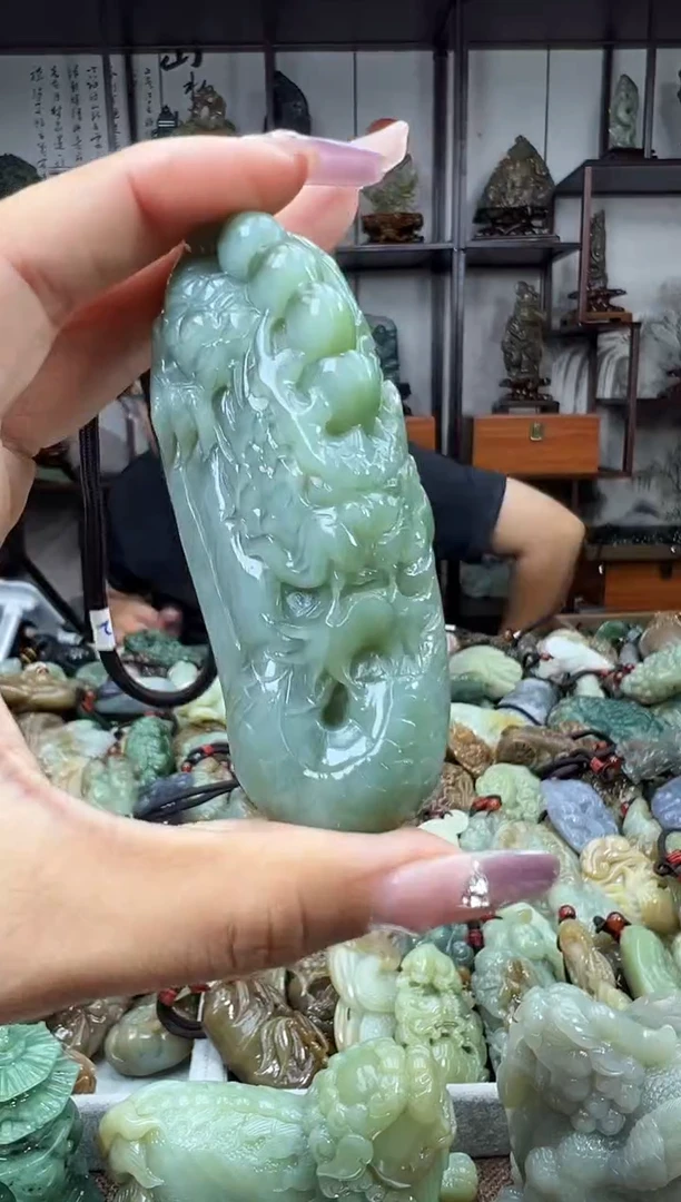 未镶嵌和田玉把件1