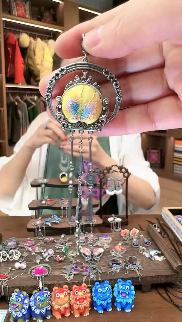 【闪购商品】织绣190黔东南苗族刺绣