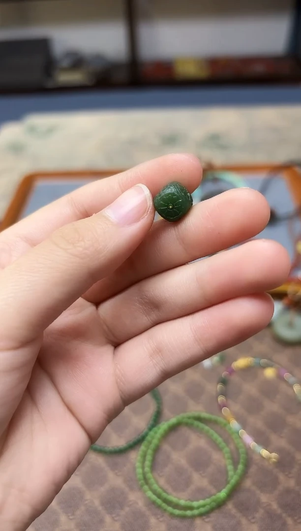 未镶嵌和田玉挂件和田玉方块配饰9mmGW