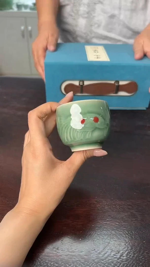 龙泉云间青瓷小米茶器