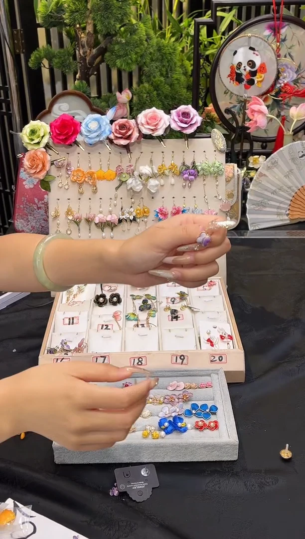 织绣⭐*✨非遗 苏绣饰品