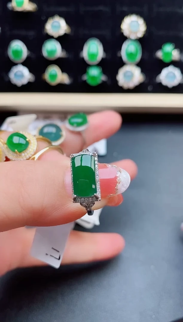 【闪购商品】翡翠戒指银S925镶嵌000000000