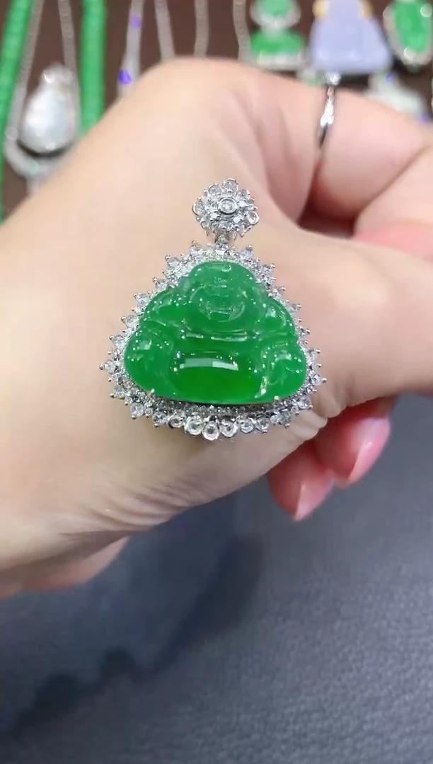 吊坠(不含链)18K金镶嵌翡翠A85