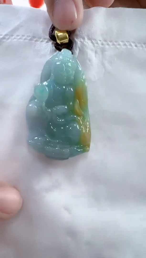 翡翠未镶嵌颈饰孤品观音