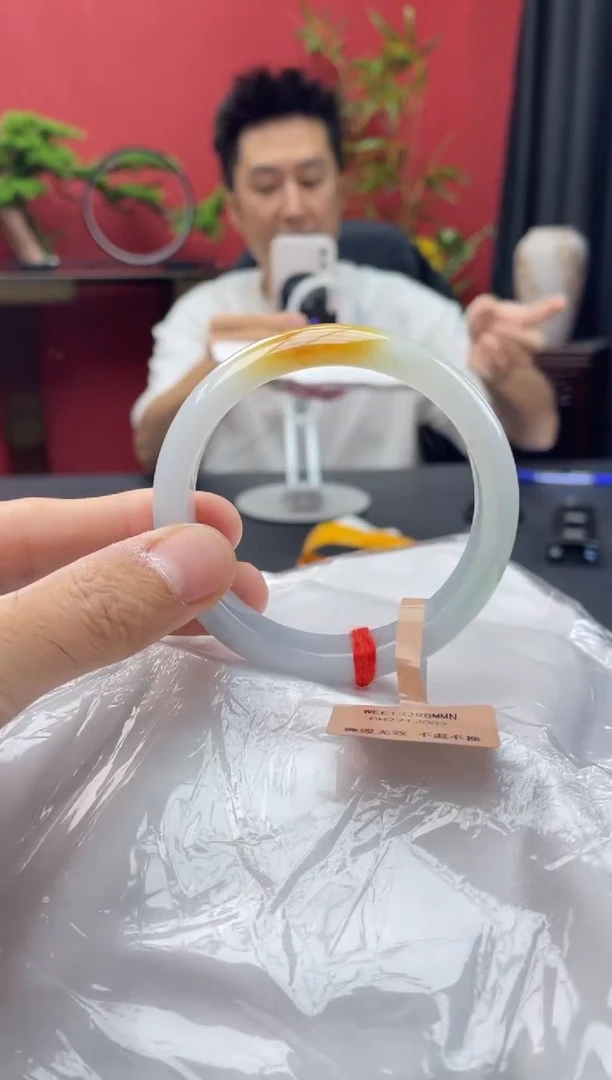 未镶嵌手镯翡翠7