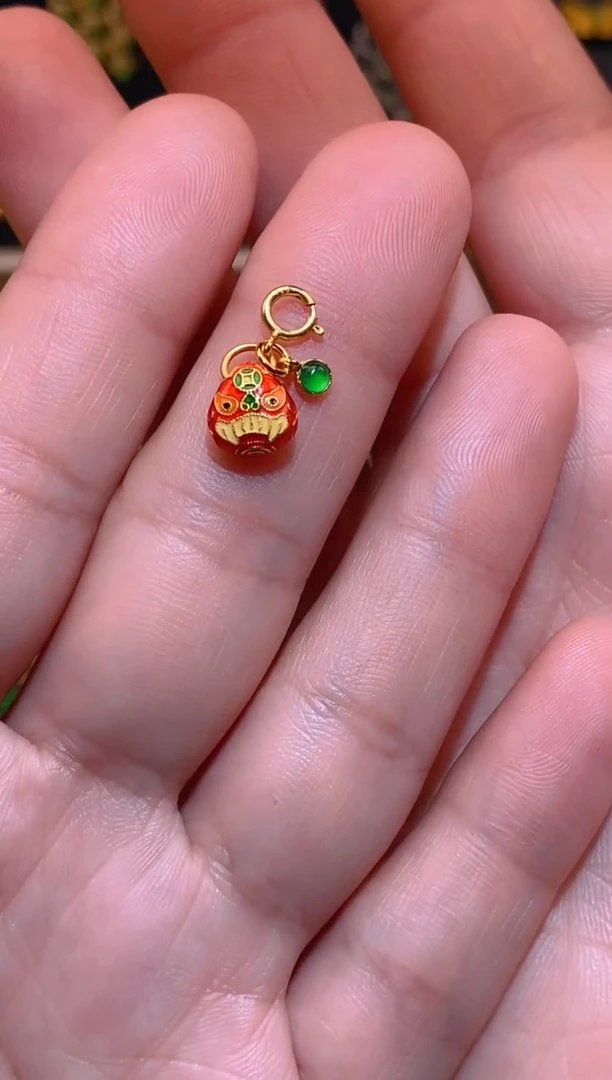 【闪购商品】翡翠吊坠(不含链)银S925镶嵌万能扣