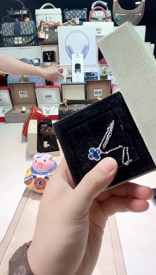 瓷片瓷器 库房到期 全部地板价@@1