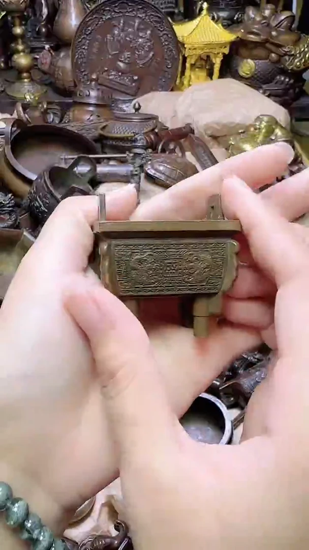 铜器摆件铜器摆件