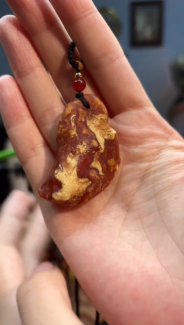 琥珀颈饰未镶嵌吊坠