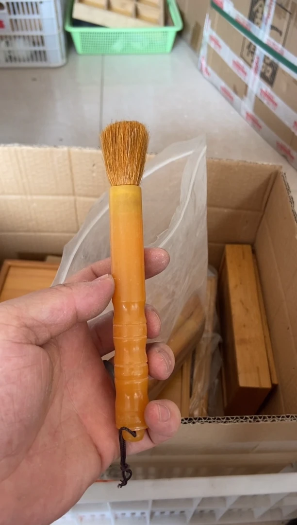 无运费险有瑕疵的摄影的产品有使用过的痕迹有点脏介意勿拍