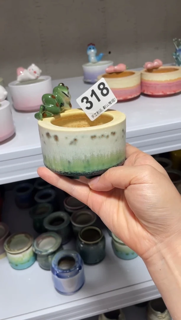 瓷片龙**厨318微瑕知木小芳花盆