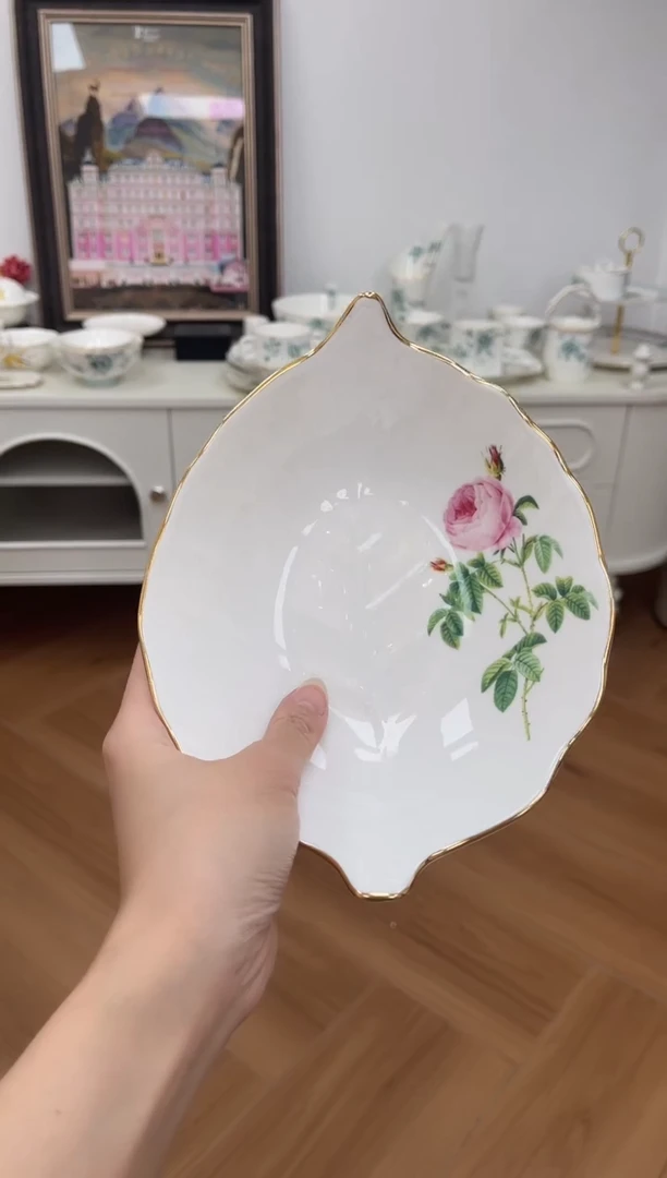 陶玫瑰高骨骨瓷小叶盘微瑕不退换