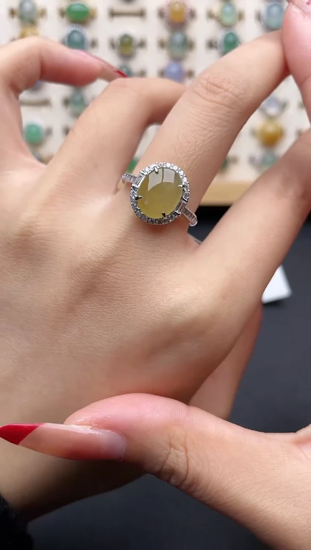 【闪购商品】翡翠戒指银S925镶嵌一物一证一礼盒