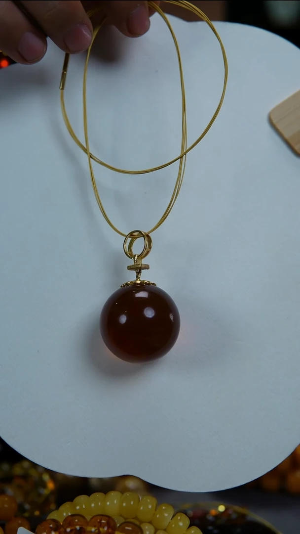 琥珀颈饰未镶嵌30mm缅甸天然灵草珀大单珠吊坠