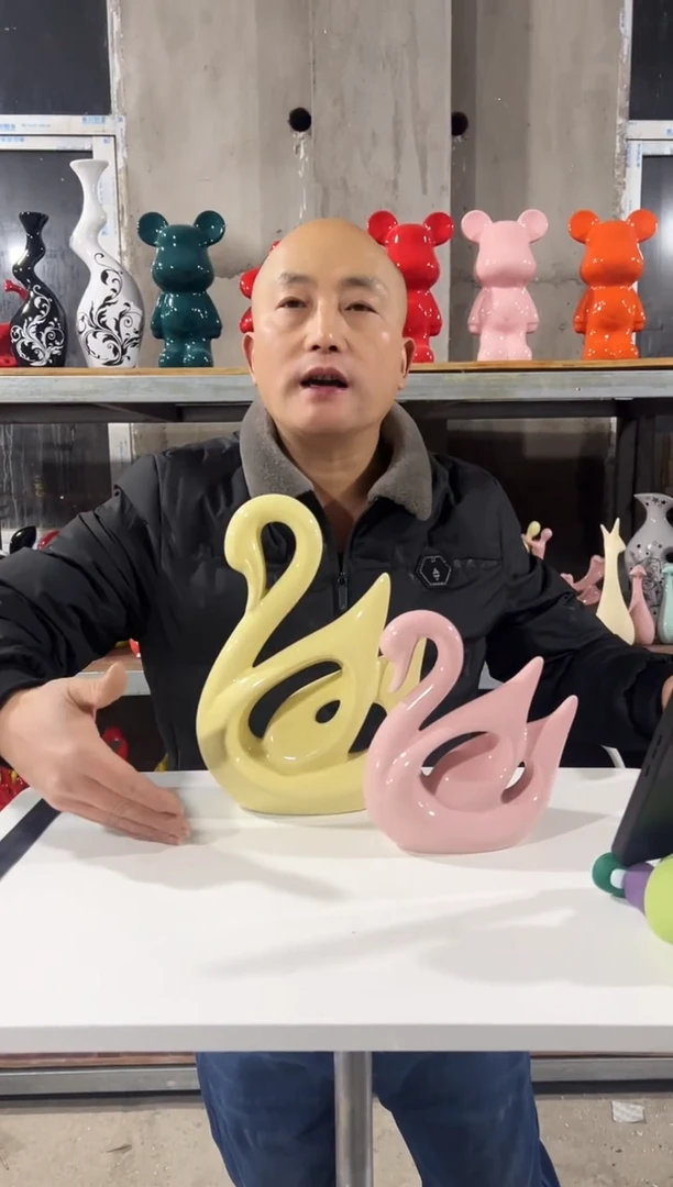 【闪购商品】摆件陶瓷摆件新款情侣天鹅